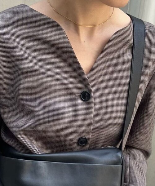 ear PAPILLONNER（イアパピヨネ）の「《金属アレルギー対応/ステンレス/通勤/シンプル》スネークY字ネックレス（ネックレス・レディース・シルバー/ゴールド・FREE）」の21枚目の写真