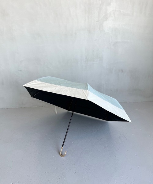 Me%（ミィパーセント）の「【晴雨兼用傘】バイカラーミニカサ 102553（折りたたみ傘・レディース・グレー/ベージュ/ブルー/ブラック・FREE）」の20枚目の写真