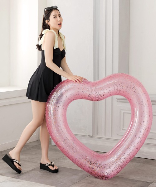 Julia Boutique（ジュリアブティック）の「ビジュー＆パール厚底ビーチサンダル/24117（サンダル・レディース・ライトベージュ/ブラック・39/38/37/36）」の7枚目の写真