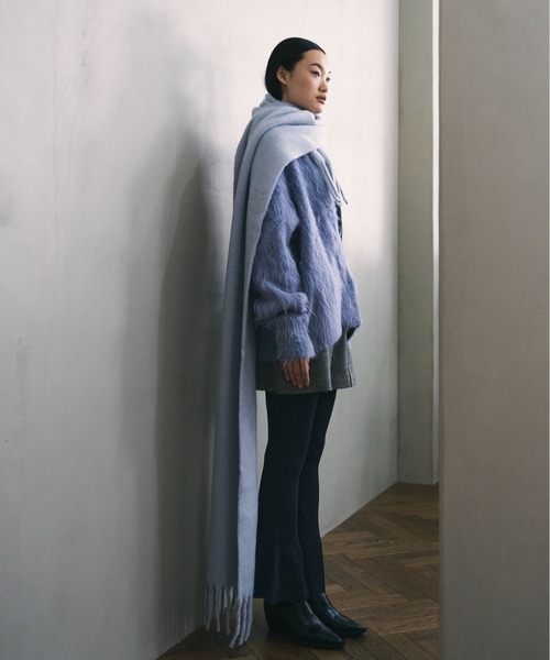 emmi（エミ）の「ブークレーカラーマフラー（ストール/ショール）」 - WEAR