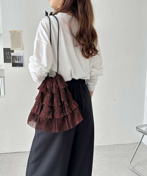 GeeRA（ジーラ）の「ラメシアーフリルバッグ（ハンドバッグ・レディース・ブラック/シルバー/ブラウン/レッド系その他・FREE）」の7枚目の写真