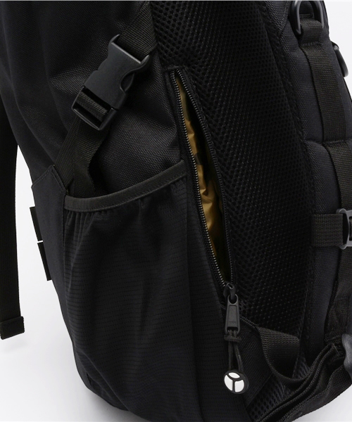 VENCEEXCHANGE（ヴァンスエクスチェンジ）の「YAKPAK ヤックパック フラップ風リュック（バックパック/リュック・メンズ・コーラル/ブラック・FREE）」の10枚目の写真