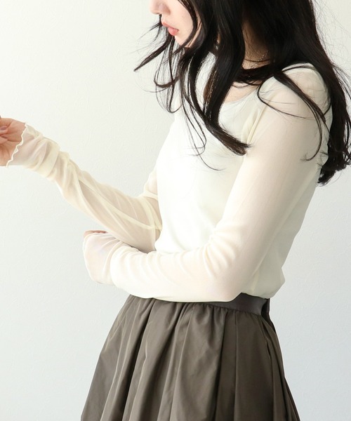 Three Four Time(スリーフォータイム)の「ソフトチュールトップス(Tシャツ/カットソー・レディース・ブラック/オフホワイト/グレー・FREE)」の4枚目の写真