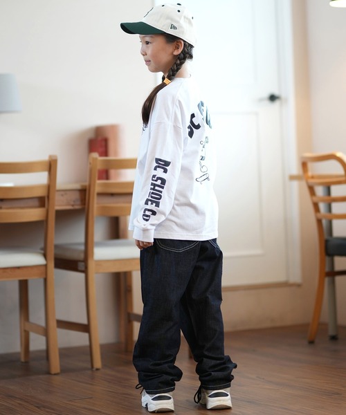 DC（ディーシー）の「DC/ディーシー 24 KD PLAYTIME LS24 キッズ プレイタイム ロングスリーブ ロングTシャツ スケートボード 公園 親子コーデ YLT244529（Tシャツ/カットソー・キッズ・ベージュ/ホワイト/ブラック・120cm/130cm/140cm/150cm/160cm/100cm/110cm）」の8枚目の写真