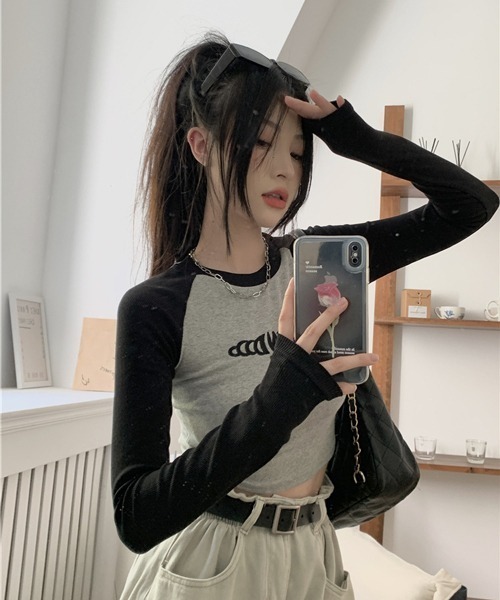 HALEY PESCA（ヘーリーペスカ）の「HALEY PESCA/クロップド タイト ワンポイント ラグランロンT（Tシャツ/カットソー・レディース・グレー/ホワイト・FREE）」の14枚目の写真