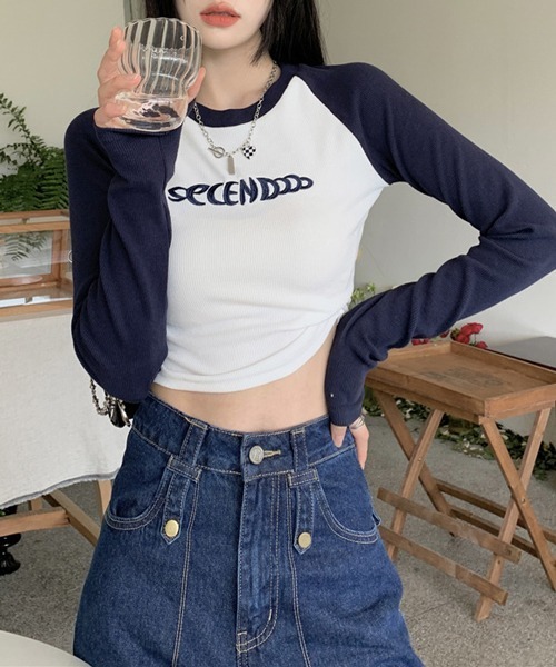HALEY PESCA（ヘーリーペスカ）の「HALEY PESCA/クロップド タイト ワンポイント ラグランロンT（Tシャツ/カットソー・レディース・グレー/ホワイト・FREE）」の9枚目の写真