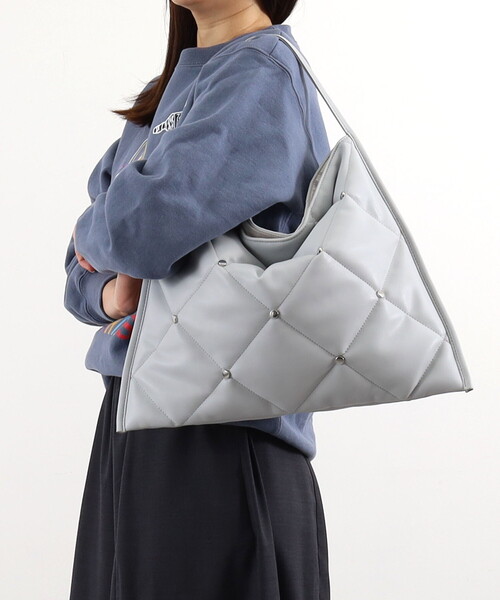 COOCO(クーコ)の「フェイクレザーキルティングワンショルダーバッグ/A4対応(ショルダーバッグ・レディース・グレー系/ブラック/ライトグレー・FREE)」の2枚目の写真