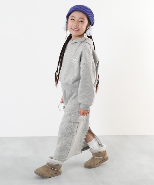 devirock(デビロック)の「ガールズ 裏起毛 パーカー&カーゴスカート セットアップ(セットアップ・キッズ・杢グレー/パープル系5/スミクロ・100cm/110cm/120cm/130cm/140cm/150cm/160cm)」の4枚目の写真