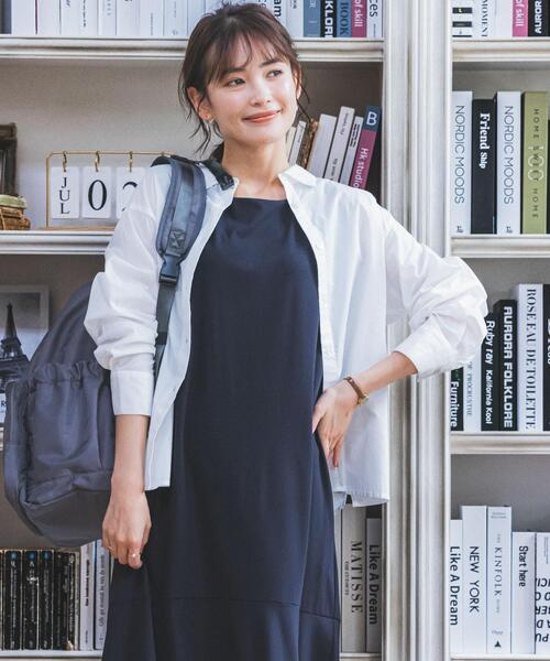 ITS'DEMO（イッツデモ）の「【羽織にも／寒暖差対策／手洗い可】抜け襟シャツ（シャツ/ブラウス・レディース・ライトグレー/ネイビー/オフホワイト/オリーブ・00）」の2枚目の写真