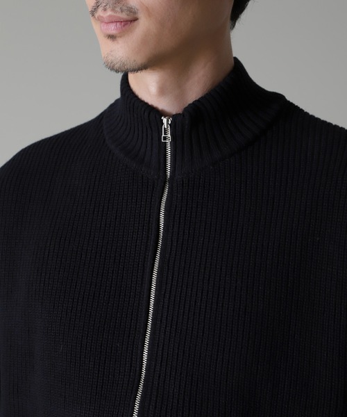 NANO universe（ナノユニバース）の「コットンアクリルドライバーズベスト（ベスト・メンズ・ブラック/チャコール・M/L/XL）」の3枚目の写真