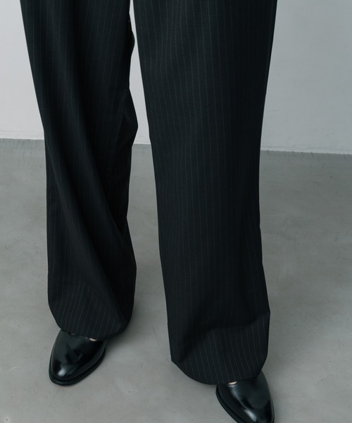 LURAKU】One tuck straight slacks / 1タックストレート