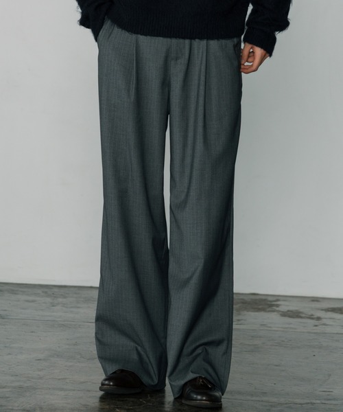 ひとりでできた　シリーズ LURAKU】One tuck straight slacks / 1タックストレート