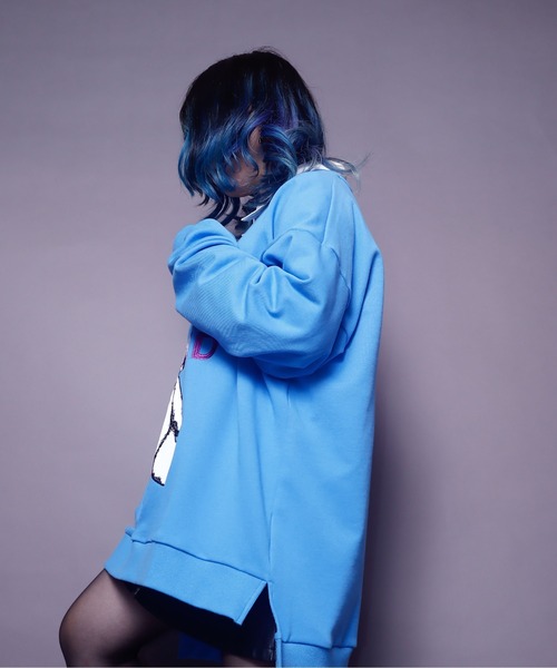 AFYF（エーエフワイエフ）の「AFYF CREW SWEAT/ビッグシルエット クルーネックスウェット/ベア（スウェット・レディース・ブラック系その他/グリーン系その他/ブルー系その他/ブラック系その他2・FREE）」の11枚目の写真