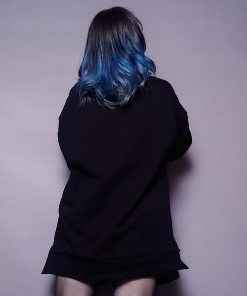 AFYF（エーエフワイエフ）の「AFYF CREW SWEAT/ビッグシルエット クルーネックスウェット/ベア（スウェット・レディース・ブラック系その他/グリーン系その他/ブルー系その他/ブラック系その他2・FREE）」の16枚目の写真