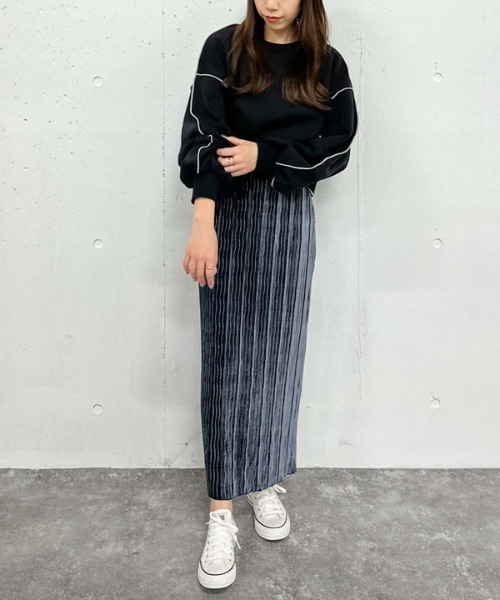 archives（アルシーヴ）の「プリーツベロアタイトスカート（スカート・レディース・ブルー/ブラウン/ベージュ・MEDIUM）」の21枚目の写真