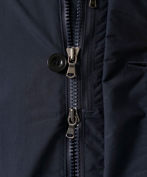 THE PERMANENT EYE(ザパーマネントアイ)の「【nanamica / ナナミカ】2L PERTEX UNLIMITED Field Jacket(ブルゾン・メンズ・ダークグリーン/ダークネイビー・M/L)」の14枚目の写真