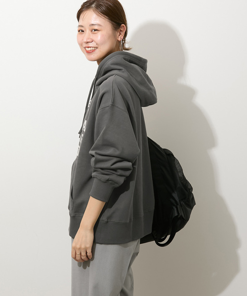 JOURNAL STANDARD relume（ジャーナルスタンダード　レリューム）の「ロゴプリントフーディースウェット（パーカー・レディース・ブラックミックス/ホワイト系その他・FREE）」の10枚目の写真