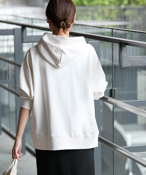 JOURNAL STANDARD relume（ジャーナルスタンダード　レリューム）の「ロゴプリントフーディースウェット（パーカー・レディース・ブラックミックス/ホワイト系その他・FREE）」の21枚目の写真