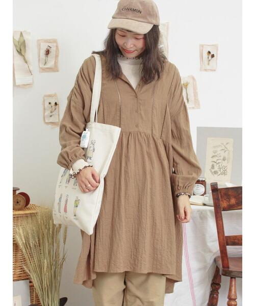 Samansa Mos2（サマンサ モスモス）の「【抗菌防臭】柄アソートふんわりチュニック（チュニック・レディース・ネイビー/ベージュ/オフホワイト/ブルー・F）」の19枚目の写真