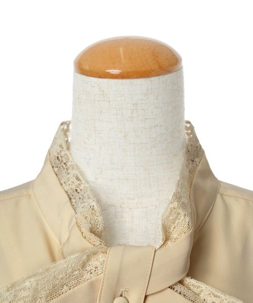 F i.n.t（フィント）の「レースレイヤードボウタイブラウス/fint（シャツ/ブラウス・レディース・オフホワイト/クリーム・FREE）」の12枚目の写真