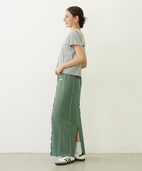 MILKFED.（ミルクフェド）の「DAISY AND LOGO COMPACT S/S TEE（Tシャツ/カットソー・レディース・アッシュ/ホワイト/チャコール・S/M）」の17枚目の写真