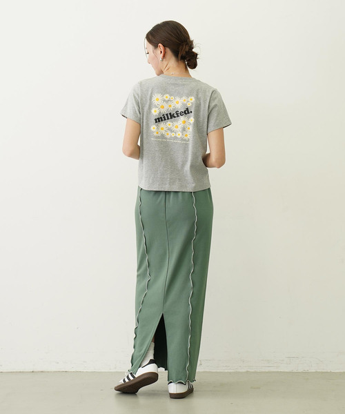 MILKFED.（ミルクフェド）の「DAISY AND LOGO COMPACT S/S TEE（Tシャツ/カットソー・レディース・アッシュ/ホワイト/チャコール・S/M）」の18枚目の写真