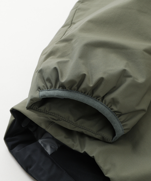 Tilak(ティラック)の「TILAK / ティラック Svalbard Jacket(ナイロンジャケット・メンズ・ブラック/カーキ・SMALL/MEDIUM/LARGE)」の6枚目の写真