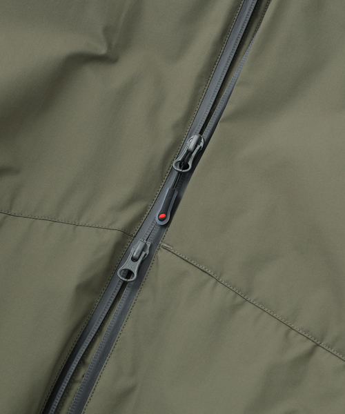 Tilak(ティラック)の「TILAK / ティラック Svalbard Jacket(ナイロンジャケット・メンズ・ブラック/カーキ・SMALL/MEDIUM/LARGE)」の9枚目の写真