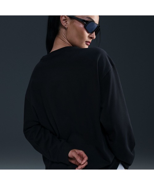 NIKE（ナイキ）の「ナイキ NIKE AS W NSW ESSNTL OS LS TEE（Tシャツ/カットソー・レディース・ブラック/ダークグリーン/オフホワイト・M/L）」の5枚目の写真