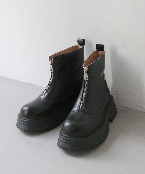 nomnom（ノムノム）の「【nomnom】フロントファスナー厚底ショートブーツ（ブーツ・レディース・ブラウン/ブラック・23.0cm/24.0cm/25.0cm）」の11枚目の写真