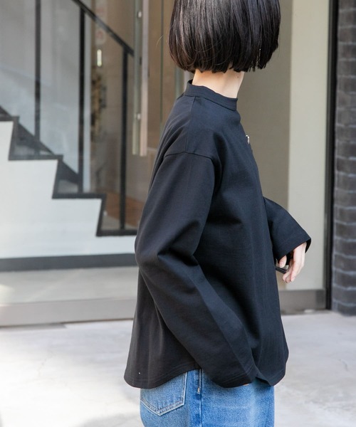 FORK&SPOON(フォークアンドスプーン)の「FORK&SPOON ボトルネックロングスリーブTシャツ(Tシャツ/カットソー・レディース・ブラック/ホワイト系その他/オフホワイト・1)」の1枚目の写真