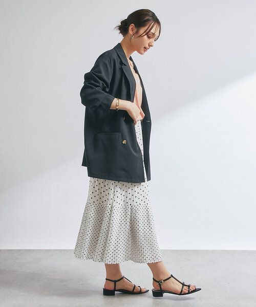 un dix cors（アンディコール）の「リネンタッチテーラードジャケット（テーラードジャケット・レディース・ライトベージュ/ブラック・FREE）」の9枚目の写真