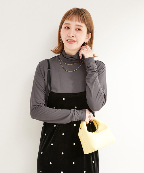 B.C STOCK(ベーセーストック)の「《追加》カットタートルプルオーバー(Tシャツ/カットソー・レディース・グレー/ホワイト/チャコールグレー・FREE)」の7枚目の写真
