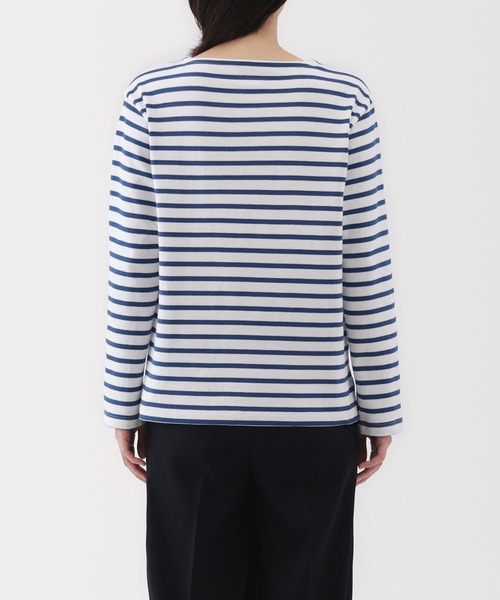 無印良品(ムジルシリョウヒン)の「婦人 太番手ボートネック長袖Tシャツ(Tシャツ/カットソー・レディース・ピンク系/グリーン系/ネイビー系/チャコールグレー/オフホワイト/ブルー系・XL/L/M/S)」の22枚目の写真