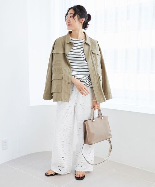 le.coeur blanc（ルクールブラン）の「軽量2wayショルダーバッグ（ショルダーバッグ・レディース・ブラック/グレイッシュベージュ・FREE）」の8枚目の写真