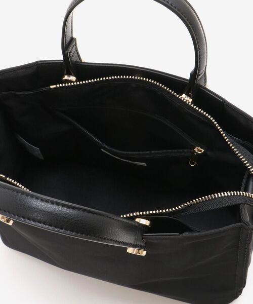 le.coeur blanc（ルクールブラン）の「軽量2wayショルダーバッグ（ショルダーバッグ・レディース・ブラック/グレイッシュベージュ・FREE）」の17枚目の写真