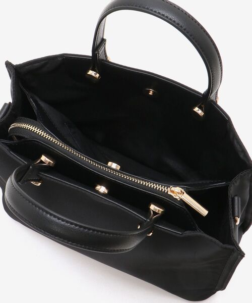 le.coeur blanc（ルクールブラン）の「軽量2wayショルダーバッグ（ショルダーバッグ・レディース・ブラック/グレイッシュベージュ・FREE）」の19枚目の写真