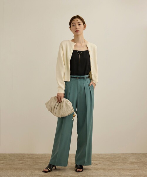 ROPE'（ロペ）の「シグネットバックルナローレザーベルト（ベルト・レディース・ブラック/ダークブラウン・FREE）」の3枚目の写真