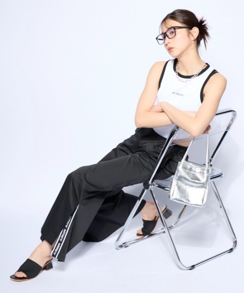 Kappa(カッパ)の「アメリカンスリーブ リブタンクトップ(タンクトップ・レディース・ホワイト/ブラック・SMALL/MEDIUM/LARGE)」の8枚目の写真
