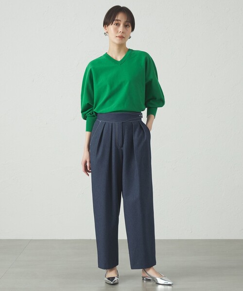 CAST:（キャストコロン）の「【着回し抜群】Vネックニットプルオーバー（ニット/セーター・レディース・オフホワイト/ブラック/グレー系その他2/グリーン系その他3・M）」の8枚目の写真