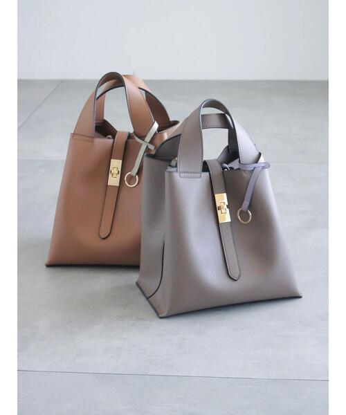 Te chichi(テチチ)の「ベルト2WAYミニハンドバッグ(ハンドバッグ・レディース・オフホワイト/グレー/ブラウン・F)」の1枚目の写真