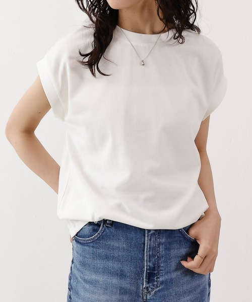 emesuelee(エメスーリー)の「汗じみ防止加工 表撥水 接触冷感 UV CUT ノースリーブカットソー(Tシャツ/カットソー・レディース・グレー/ブラック/アイボリー/ネイビー/イエロー/ベージュ・フリー)」の10枚目の写真