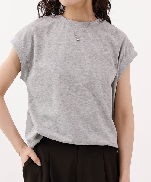 emesuelee(エメスーリー)の「汗じみ防止加工 表撥水 接触冷感 UV CUT ノースリーブカットソー(Tシャツ/カットソー・レディース・グレー/ブラック/アイボリー/ネイビー/イエロー/ベージュ・フリー)」の13枚目の写真