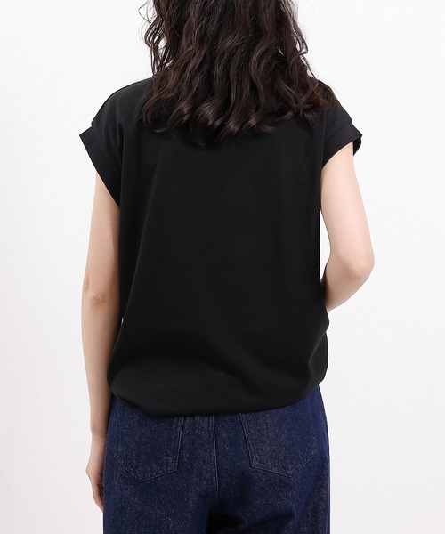 emesuelee(エメスーリー)の「汗じみ防止加工 表撥水 接触冷感 UV CUT ノースリーブカットソー(Tシャツ/カットソー・レディース・グレー/ブラック/アイボリー/ネイビー/イエロー/ベージュ・フリー)」の20枚目の写真