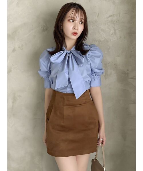 ペプラムタックボウタイブラウス dazzlin dazzlin（ダズリン）の「ペプラムタックボウタイブラウス