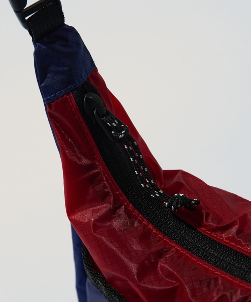 WILD THINGS（ワイルドシングス）の「【WILD THINGS】CORDURA RIP NYLON ショルダーバッグS（ショルダーバッグ・メンズ・グリーン/ブルー/ブラック/パープル・FREE）」の7枚目の写真