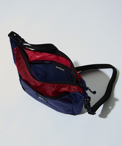 WILD THINGS（ワイルドシングス）の「【WILD THINGS】CORDURA RIP NYLON ショルダーバッグS（ショルダーバッグ・メンズ・グリーン/ブルー/ブラック/パープル・FREE）」の6枚目の写真