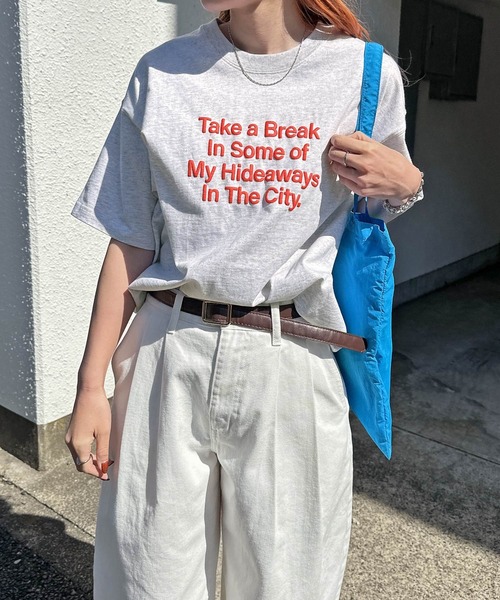 ANME(アンメ)の「【新色・新サイズ追加】立体ロゴプリントオーバーサイズ半袖Tシャツ(Tシャツ/カットソー・レディース・オートミール/ネイビー/サックスブルー/オフホワイト/ピンク/ホワイト×ブルー/キナリ・XL/L/XXL/M/S)」の11枚目の写真