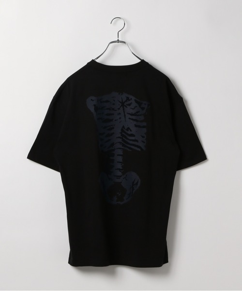 SAINTPAIN(セイントペイン)の「【UNISEX】SAINTPAIN/BONE TEE(Tシャツ/カットソー・レディース・ホワイト/ブラック・MEDIUM/LARGE)」の16枚目の写真