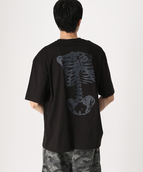 SAINTPAIN(セイントペイン)の「【UNISEX】SAINTPAIN/BONE TEE(Tシャツ/カットソー・レディース・ホワイト/ブラック・MEDIUM/LARGE)」の14枚目の写真